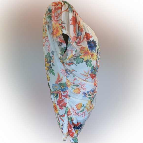 Soho New York and company floral pattern blouse. XL. Multi colored - Picture 3 of 7